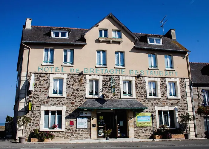 Logis Hôtel Le Bretagne