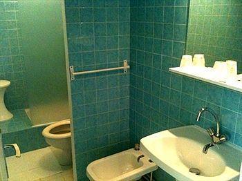 Hotel Logis Le Bretagne 2*