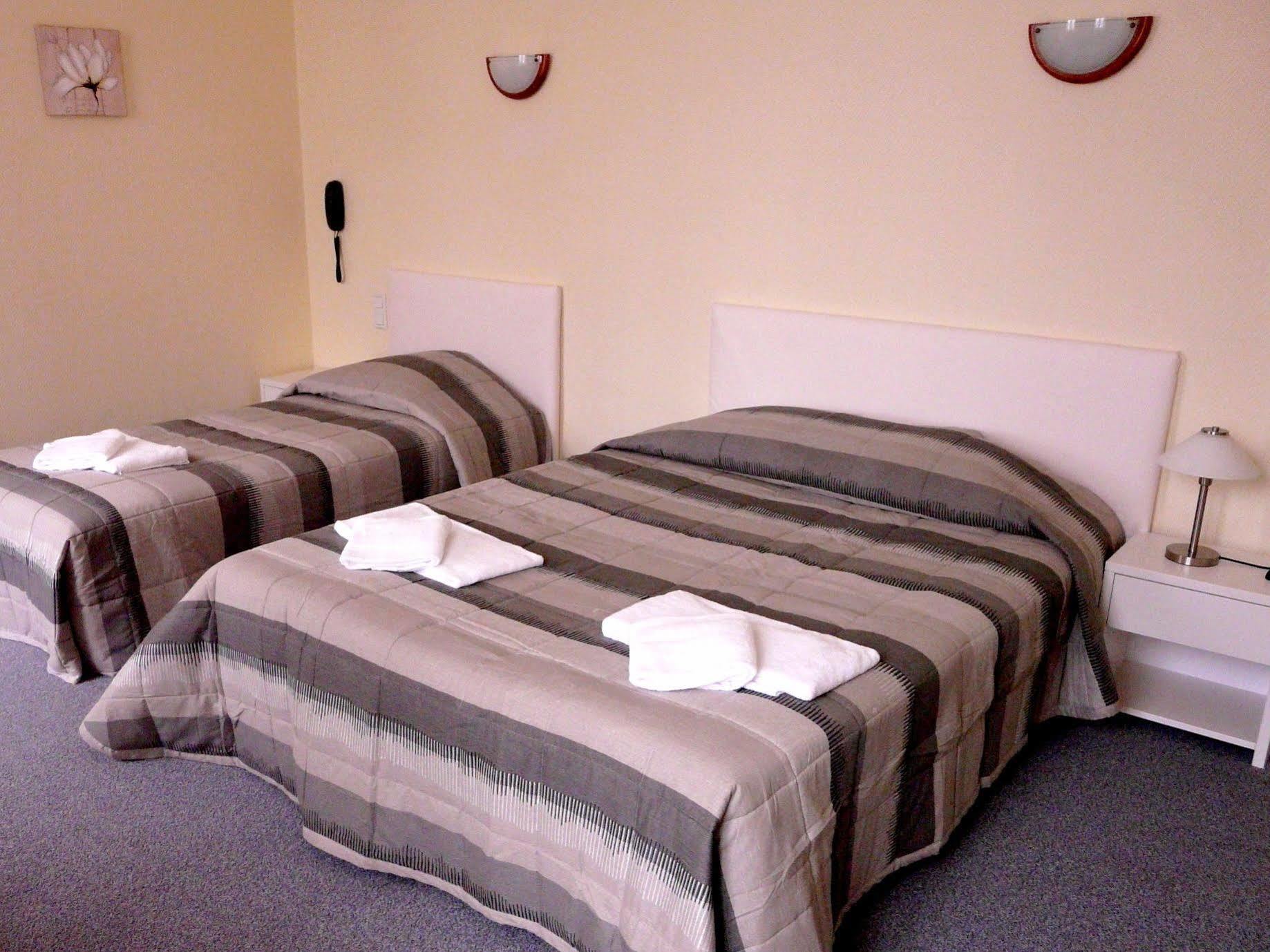 Logis Le Bretagne 2*