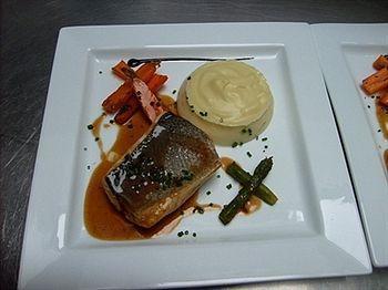 Logis Le Bretagne Hotel