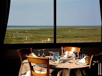 Hotel Logis Le Bretagne
